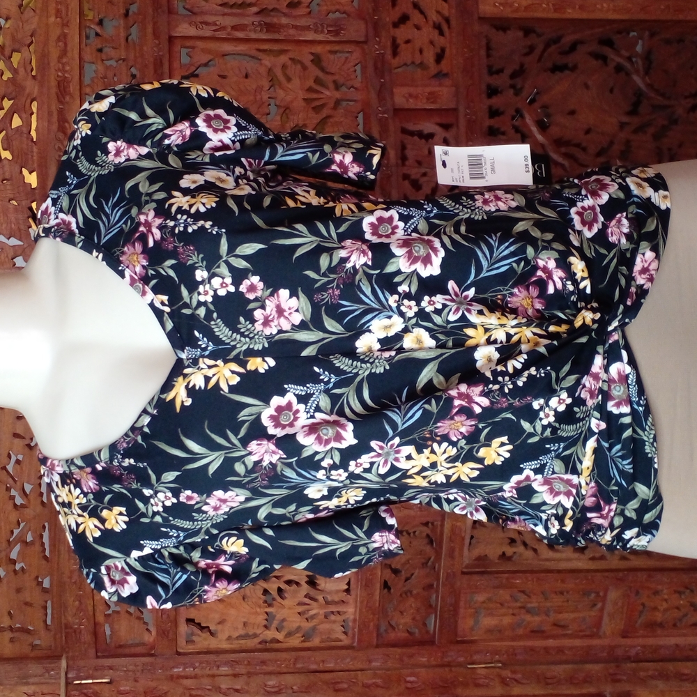 BCX: Floral Top